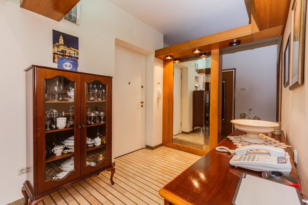 Apartments Ruzic Сплит Екстериор снимка